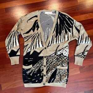 Escada by Maragaretha Ley Beige and Black Graphic Cardigan Sz 36/S